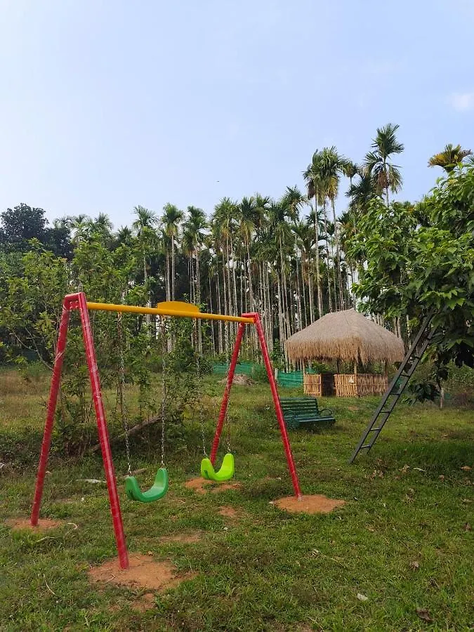 Three Roots Holiday Home Resort Sultan Bathery